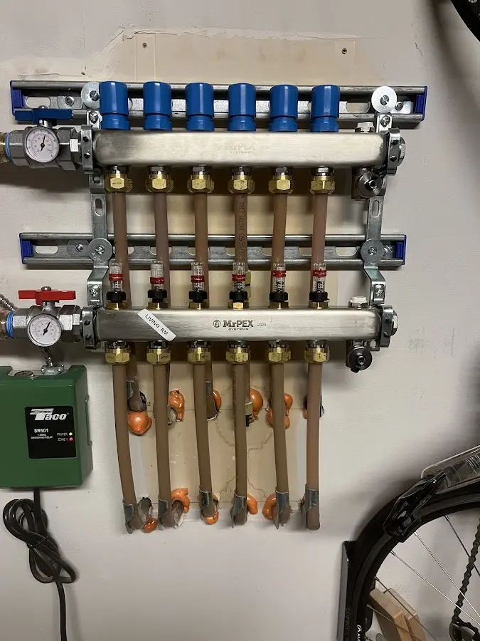 Plumber performing Leak Detection at a residential property in Brazil